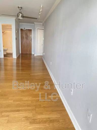 Main picture of City Heights Condominiums