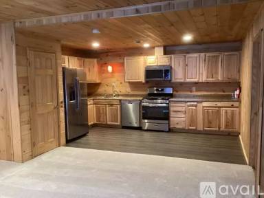 Main picture of 485 Browns Trce