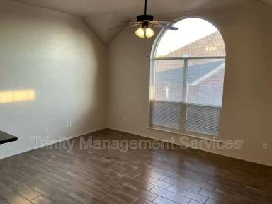 Main picture of 230 Rentz Place Cir