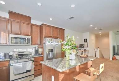Main picture of 62 Webber Way