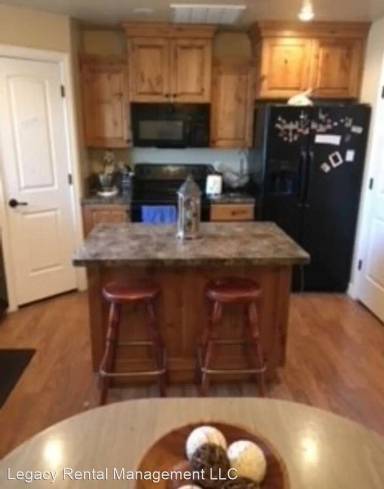 Main picture of 415 Sunflower Rd