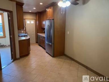 Main picture of 2838 49th St