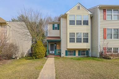Main picture of 619 Lochern Ter