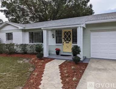 Main picture of 4002 W El Prado Blvd
