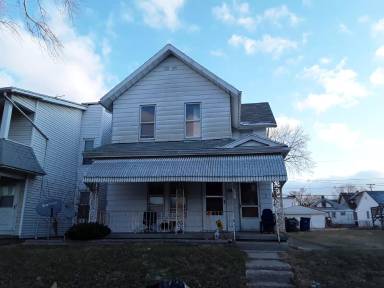 Main picture of 153 Essex St