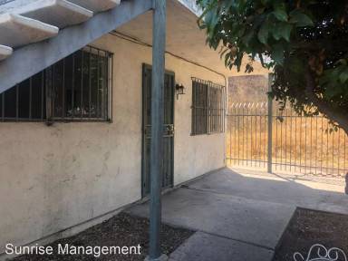 Main picture of 5115 Naranja St