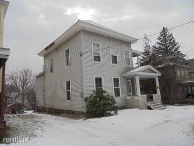 Main picture of 60 3rd Ave