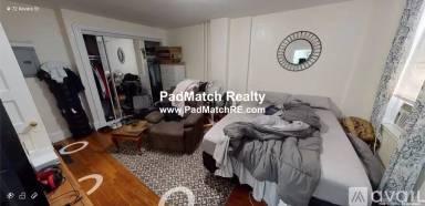 Main picture of 72 Revere St