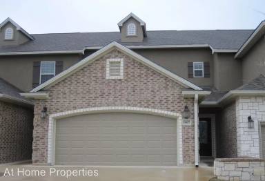 Main picture of 1401 Crescent Ridge Dr