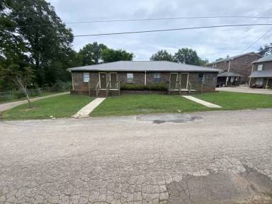 Main picture of 417 Elmore St