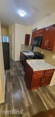 Main picture of 1314 Lincoln Pl