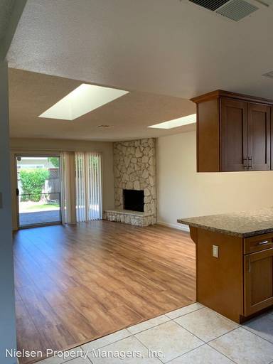 Main picture of 62 Park Vista Cir