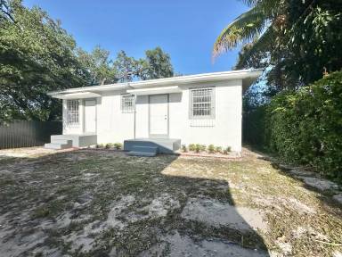 Main picture of 7655 NW 3rd Ave