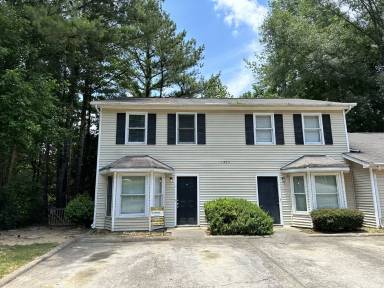 Main picture of 1205 Oakplace Dr SW