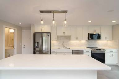 Main picture of Park View Triplex - 3