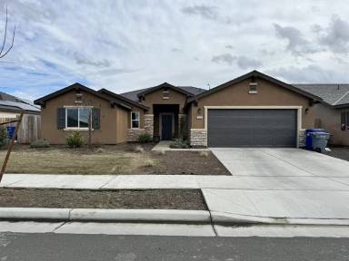 Main picture of 2312 Dove Dr