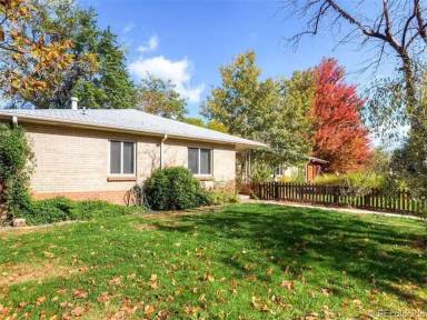 Main picture of 2487 S Corona St