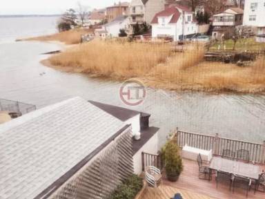 Main picture of 3266 Griswold Ave