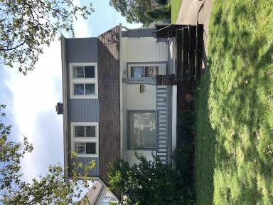 Main picture of 8104 Garfield Blvd