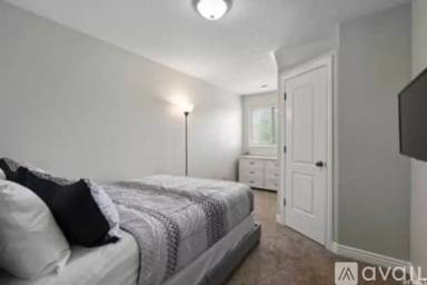 Main picture of 4018 W Cypress