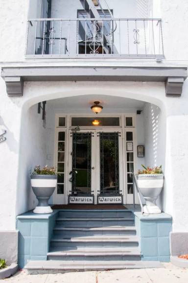 Main picture of 1828 Santa Ynez St