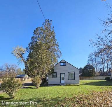 Main picture of 262 N Eagle Rd