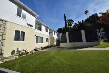 Main picture of 11785 Laurelwood Dr