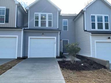 Main picture of 1108 Crater Lake Way
