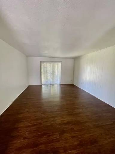 Main picture of 8281 Shadow Wood Dr