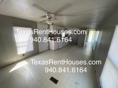 Main picture of 6 Lucy Cir
