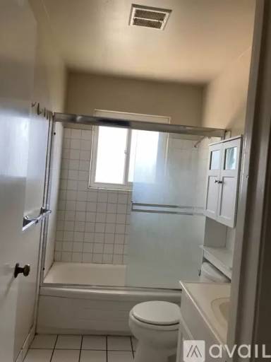 Main picture of 1300 Montecito Ave