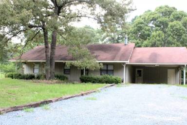 Main picture of 163 East Rd