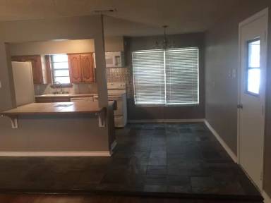 Main picture of 304 Furlong Dr