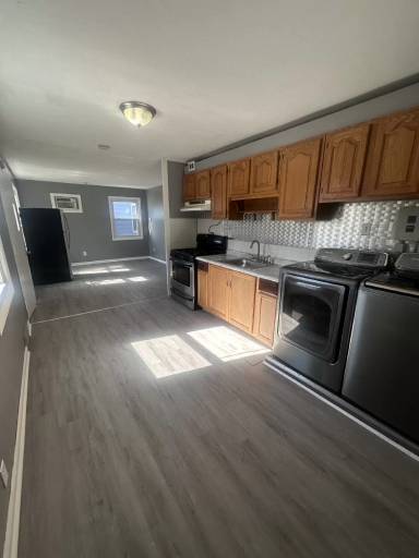 Main picture of 16313 Clearview Ave