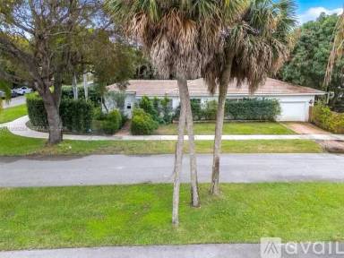 Main picture of 9550 NW 1st Ave
