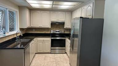 Main picture of 161 Gable Dr