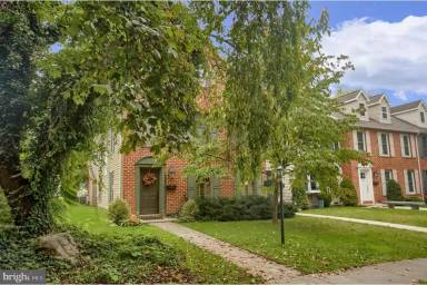 Main picture of 503 S College St