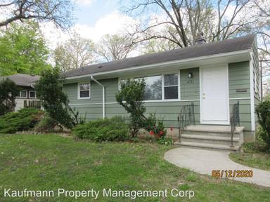 Main picture of 4711 Warsaw St