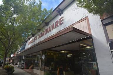 Main picture of The Nunnaly Building