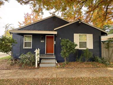 Main picture of 3601 62nd St