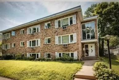 Main picture of 3428 Harriet Apartments