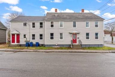 Main picture of 45 Brackett St