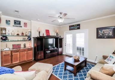 Main picture of 48 Private Road 3057