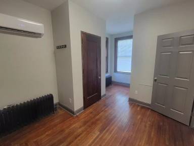 Main picture of 1692 Bryden Rd