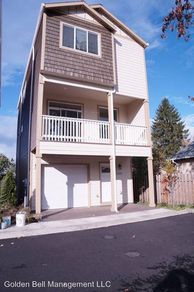 Main picture of 9229 SE Lincoln St