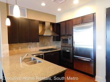 Main picture of Landmark Condominium Tower