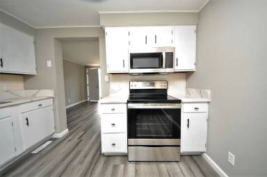 Main picture of 204 S Morgan