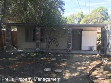 Main picture of 8433 Melvin Ave
