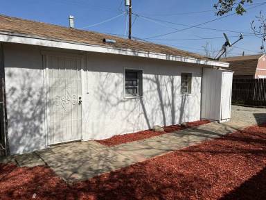Main picture of 614 Woodrow Ave