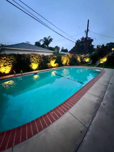 Main picture of 17215 Lemay St